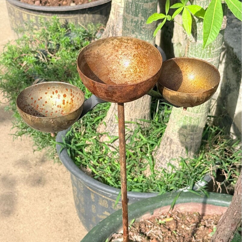 Vintage Iron Bird Bath - Rustic Garden Stake Water Bowl & Outdoor Decor