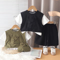 Two piece set of short sleeved clothes for male child laborers
